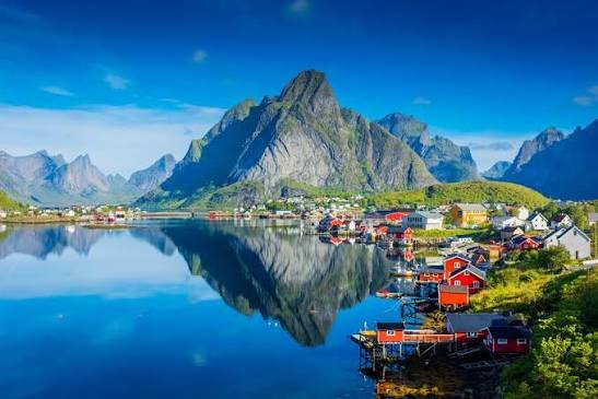 Southern Lakes and Fiords Adventure